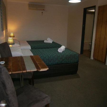 Winsor Park Motor Inn Albury Szoba fotó