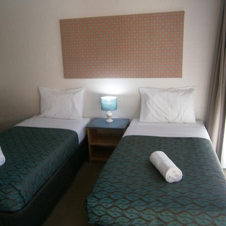 Winsor Park Motor Inn Albury Szoba fotó